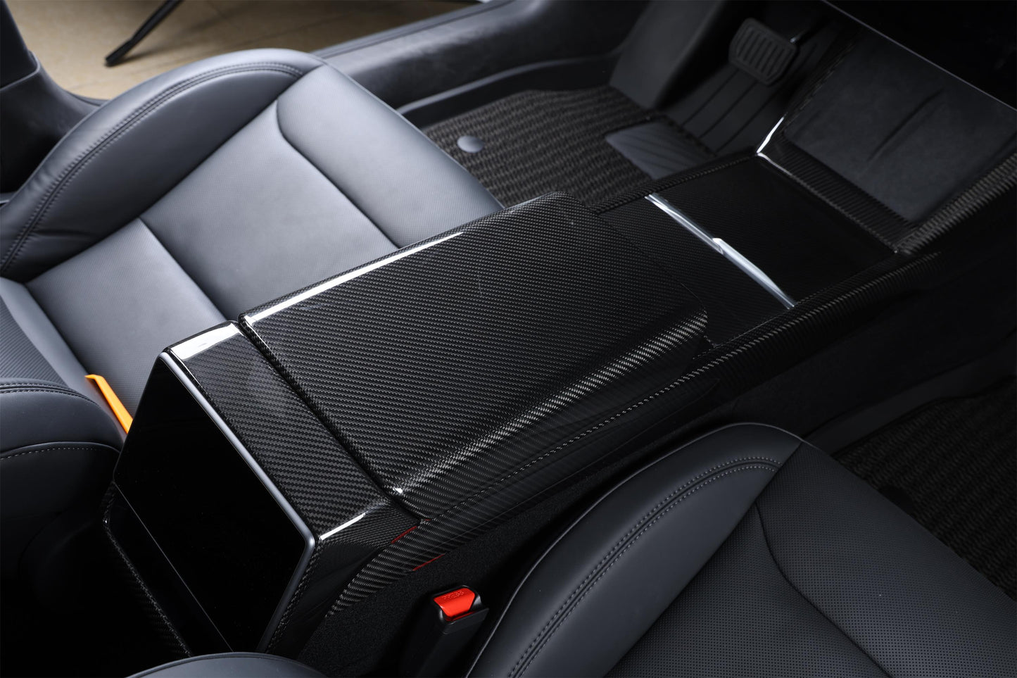 Model Y Juniper - Carbon Fiber Arm Rest Cover