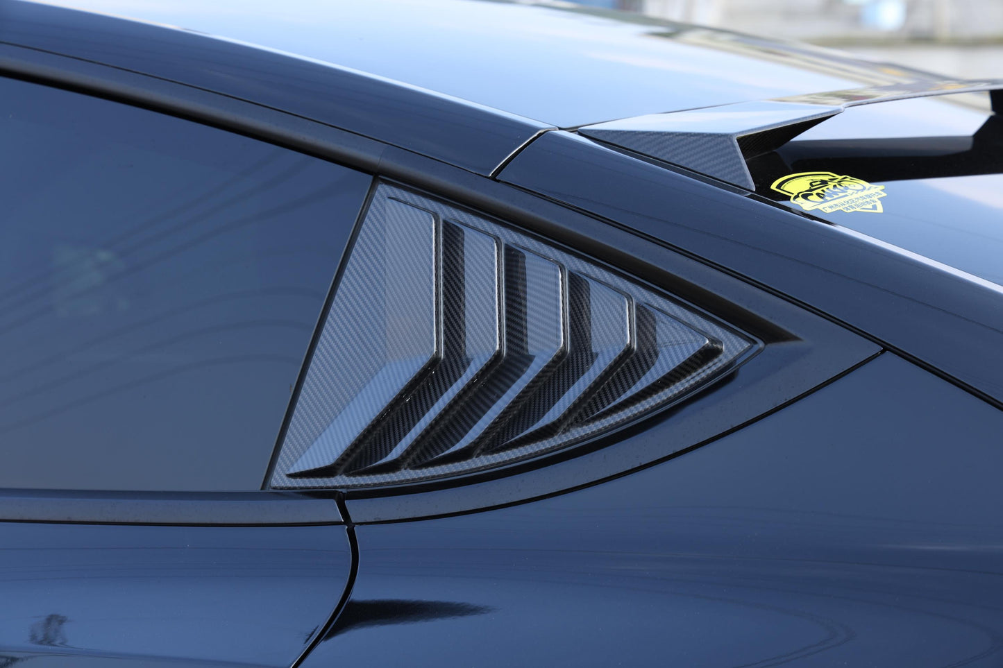 Model Y - Carbon Fiber Rear Shutter