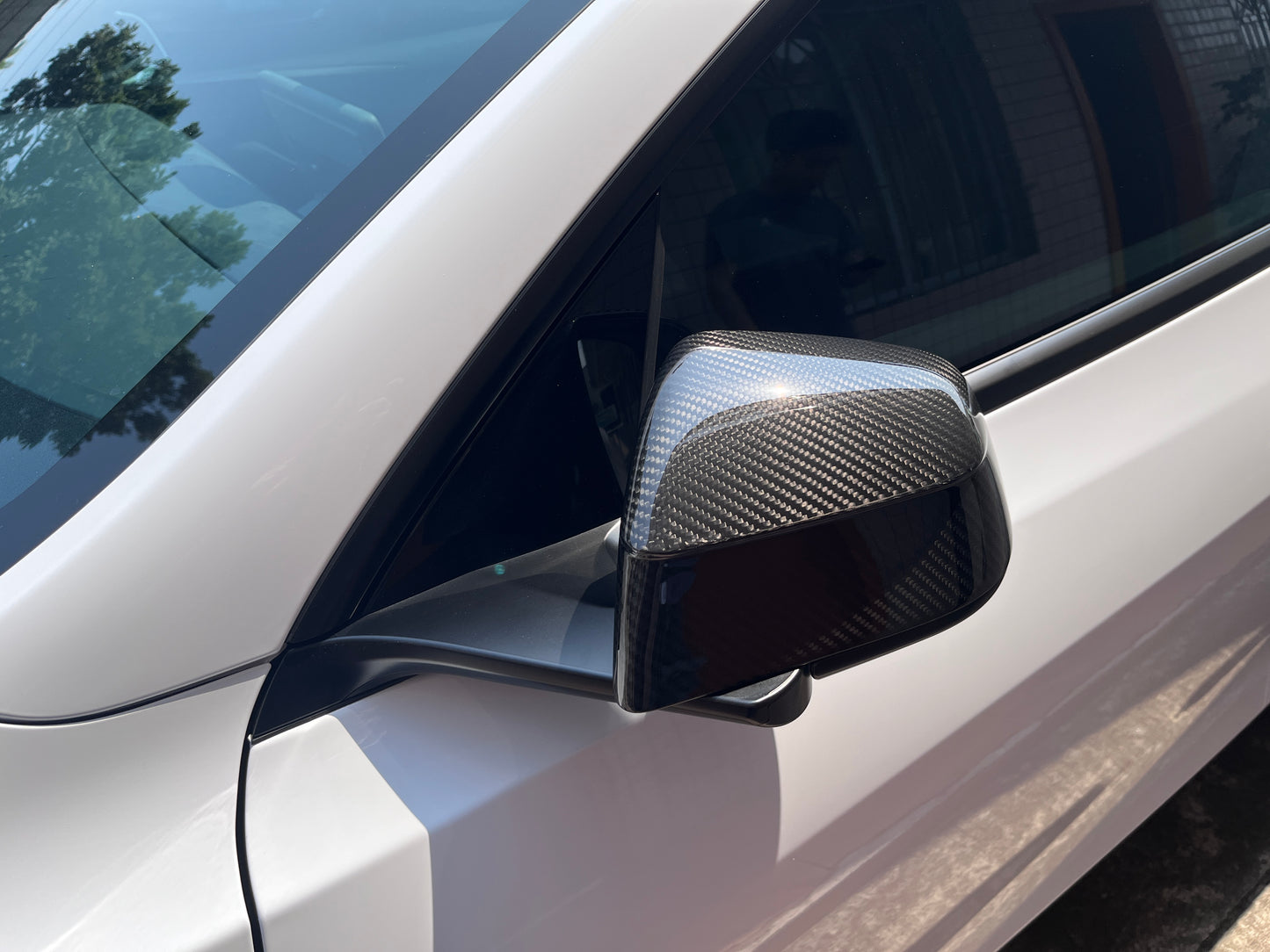 Model Y Juniper - Carbon Fiber Mirror Covers