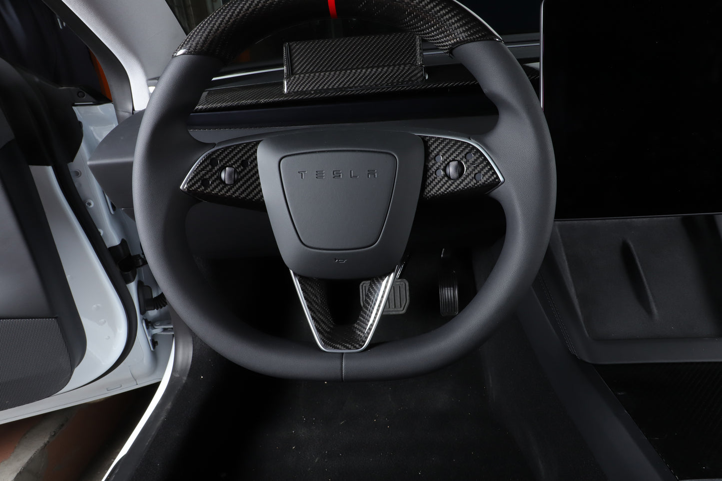 Model 3 Highland - Carbon Fiber Steering Wheel Center Cover