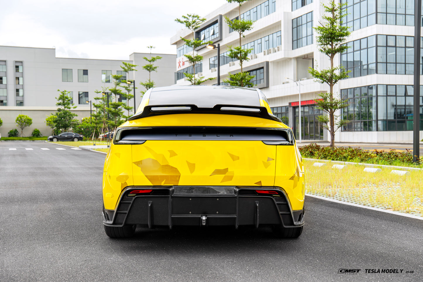 CMST - Model Y Juniper - Carbon Fiber Rear Diffuser V2