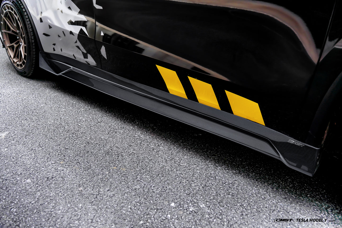 CMST - Model Y Juniper - Carbon Fiber Side Skirts V2