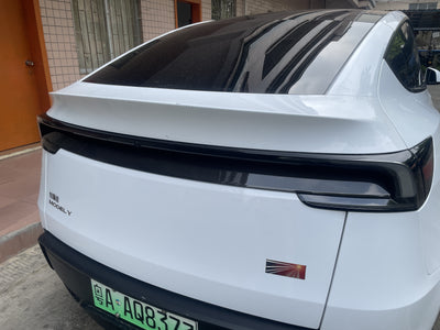 Model Y Juniper - Carbon Fiber Rear Tailgate Trim